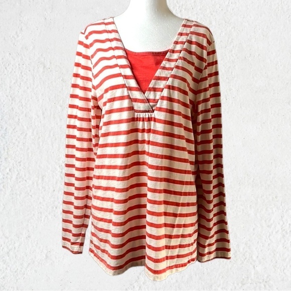 WHITE Stag red and white long sleeve V-neck top with modesty panel size large - Picture 1 of 7